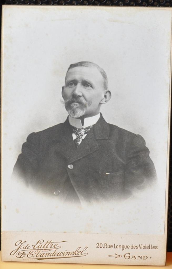 ancienne photographie (44), Enlèvement ou Envoi