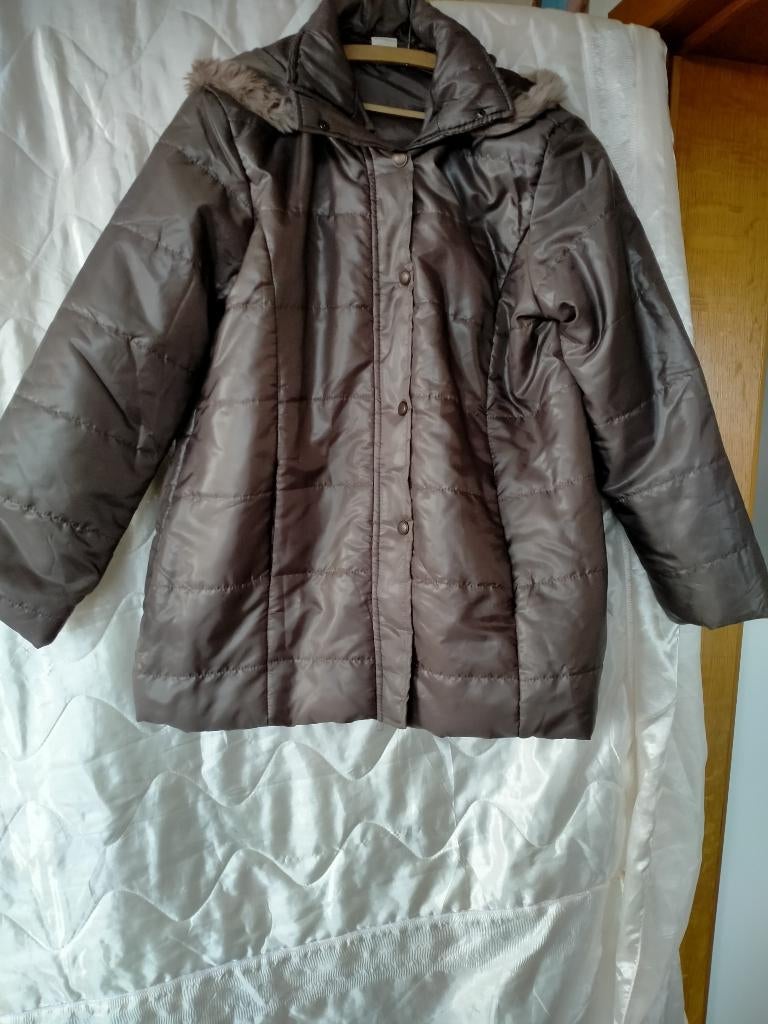 Parka met kap+imitatiebont,taupe,gewatteerd,maat:M/L., Kleding | Dames, Maat 38/40 (M), Overige kleuren, Ophalen of Verzenden