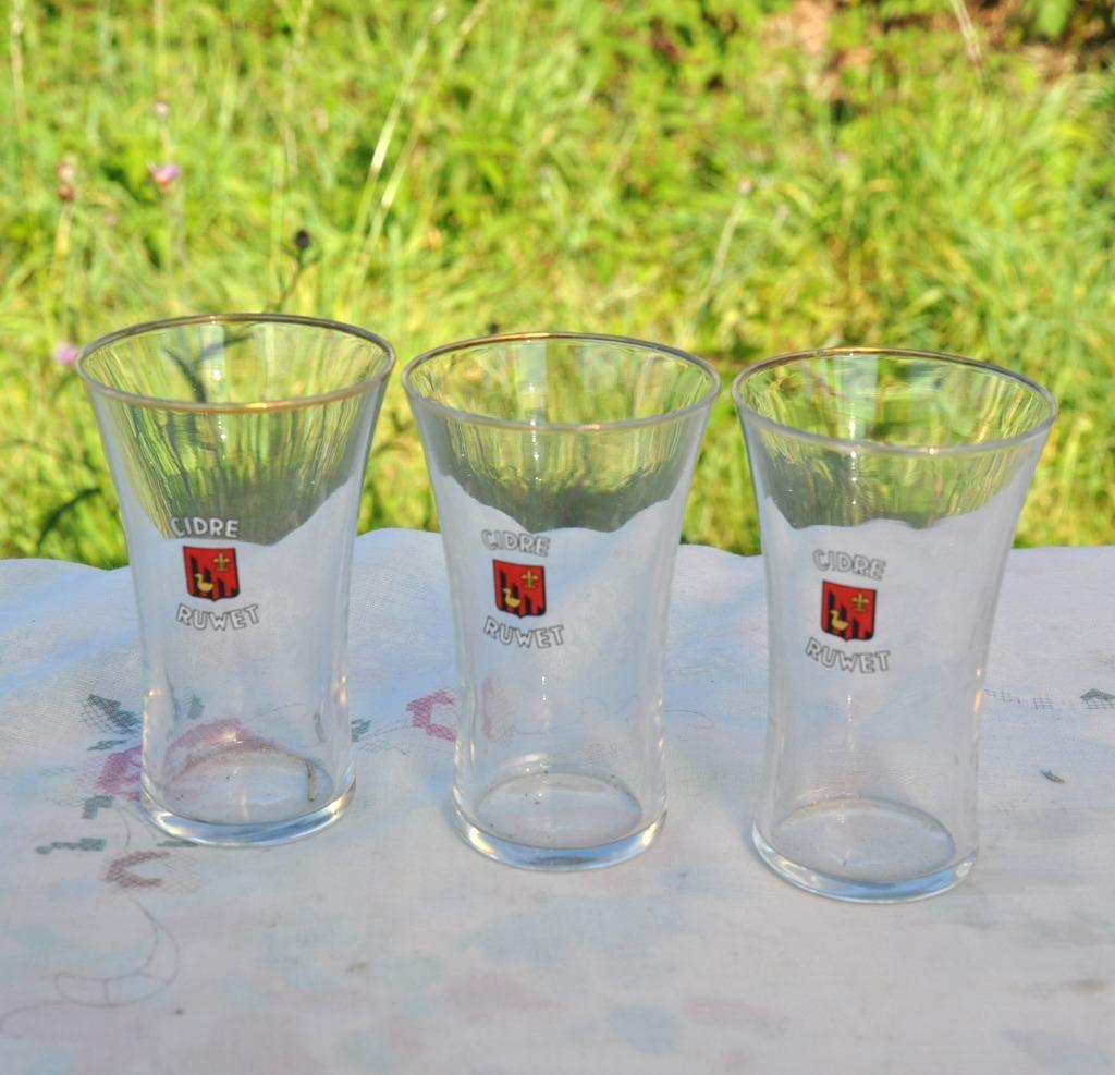 3 verres vintage pour cidre ruwet, Ophalen of Verzenden, Zo goed als nieuw, Glas, Glas of Glazen