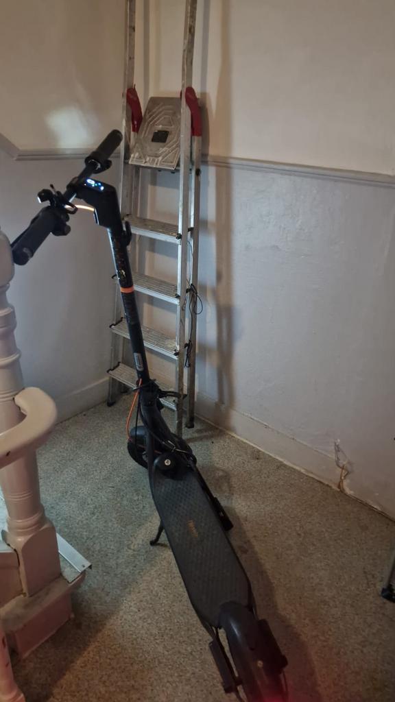 Trottinette électrique, Enlèvement ou Envoi, Comme neuf, Step électrique (E-scooter), Ninebot