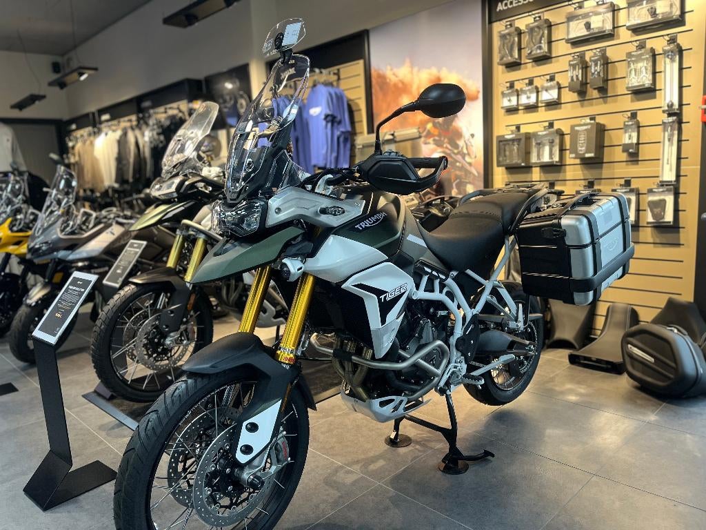 Tiger 900 Rally Pro, Motoren, Motoren | Triumph, Handvatverwarming, 888 cc, Motorrijbewijs A, Bedrijf