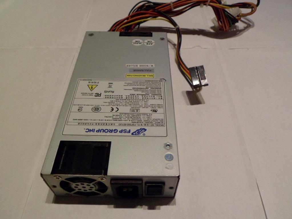 Alimentation FSP300-601UD 100-240VAC 6A 50-60Hz à 300 Watt m, Enlèvement ou Envoi, Comme neuf