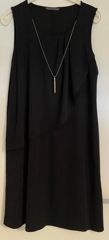 Robe noire sans manches à décoration amovible, Cassis Collection, Enlèvement ou Envoi, Longueur genou, Noir