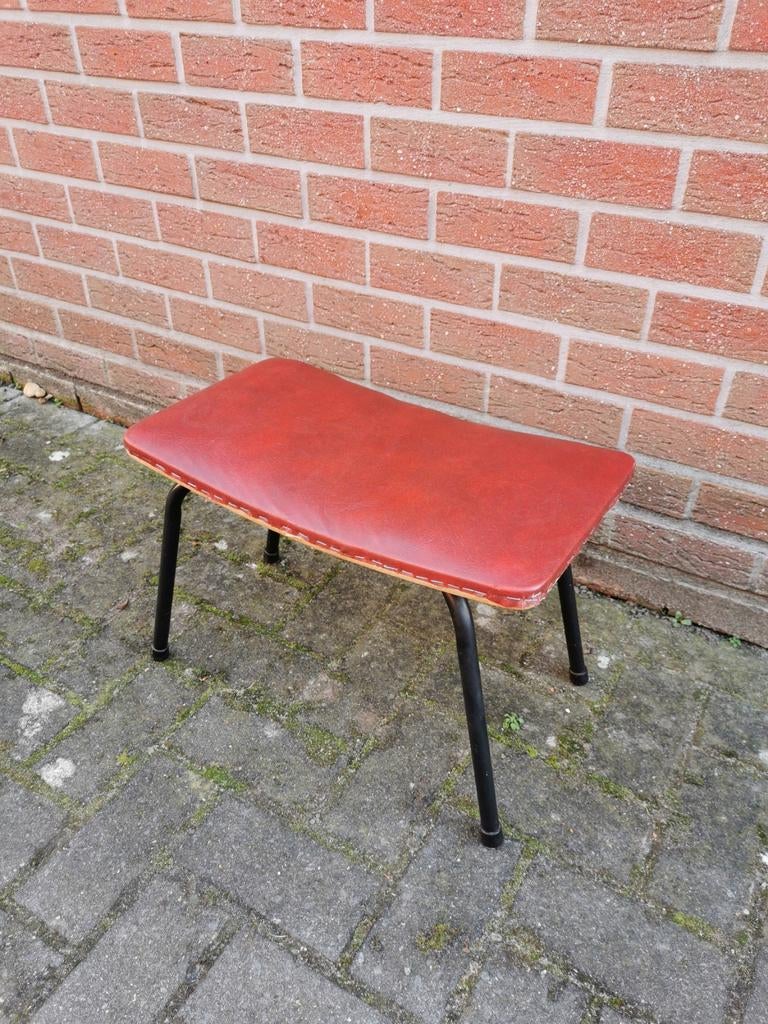 Vintage voetbank Pierre Guariche voor Meurop, Huis en Inrichting, Ophalen of Verzenden, Gebruikt