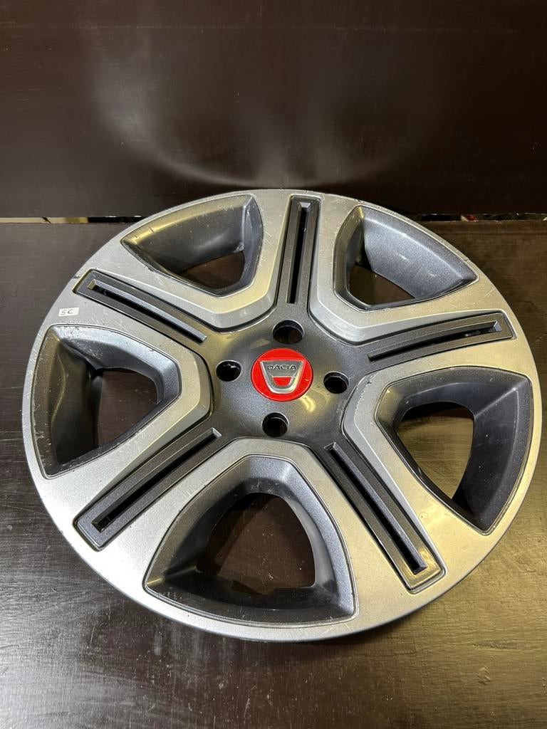 1 enjoliveur Dacia Sandero Logan dokker 16", Autos : Divers, Enjoliveurs, Enlèvement ou Envoi, Utilisé