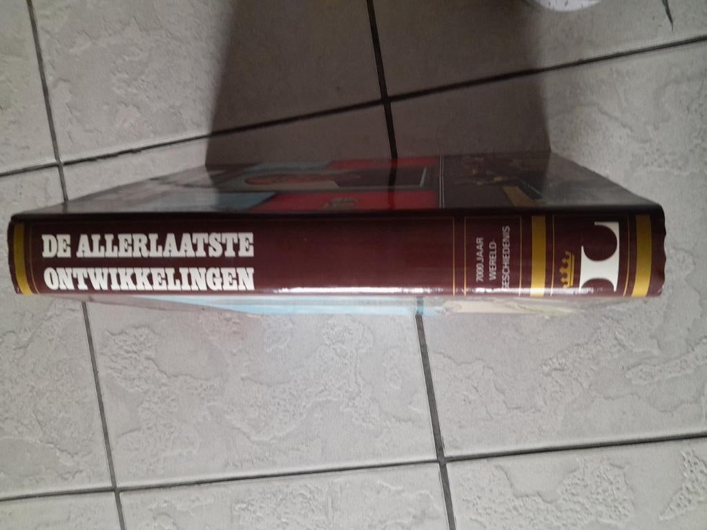 De allerlaatste ontwikkelingen, Boeken, Ophalen, Gelezen