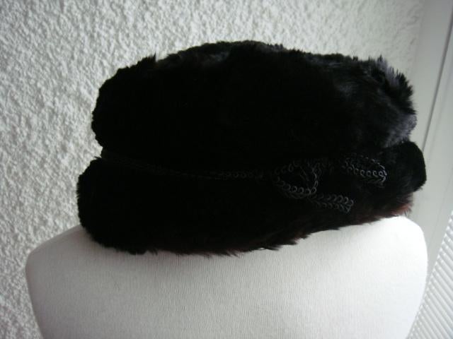 Toque de "Fourrure" noire. Vintage, Autre, Envoi, Porté, Bonnet