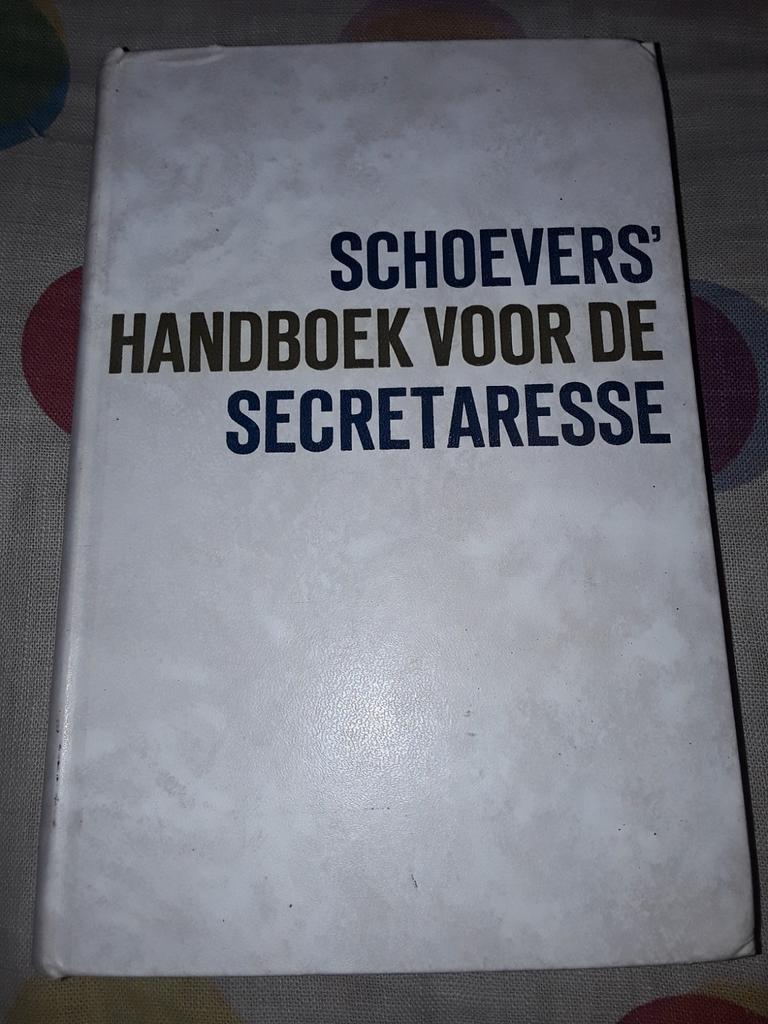 Schroevers' handboek voor de secretaresse, 1967, Ophalen of Verzenden, Zo goed als nieuw