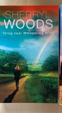 Sherryl Woods -  Terug naar Whispering wind, andere verkocht, Boeken, Romans, Ophalen of Verzenden, Zo goed als nieuw, Sherryl Woods