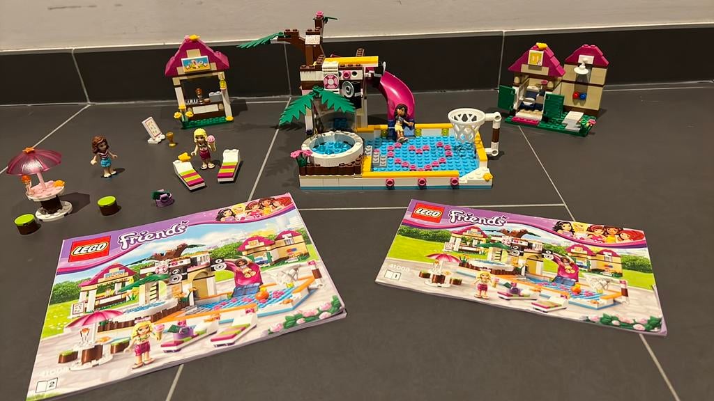 Lego Friends Heartlake zwembad 41008, Ophalen of Verzenden, Zo goed als nieuw, Lego