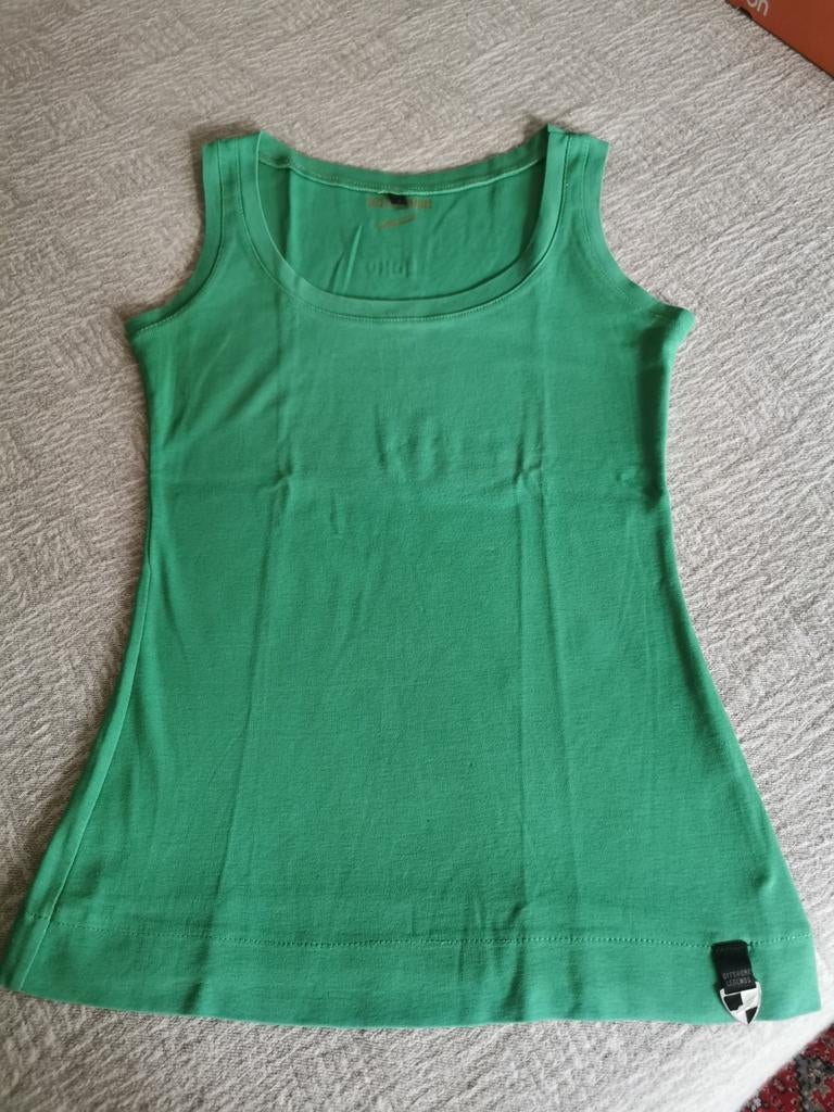Mooi groen topje van Offshore Legends, Ophalen of Verzenden, Zo goed als nieuw, Maat 36 (S), Groen