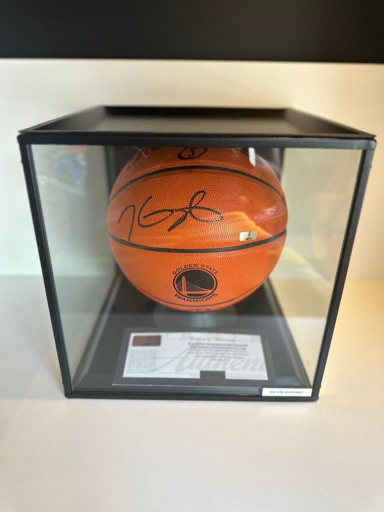 Gesigneerde NBA basketbal door Kevin Durant, Sport en Fitness, Ophalen, Nieuw, Bal