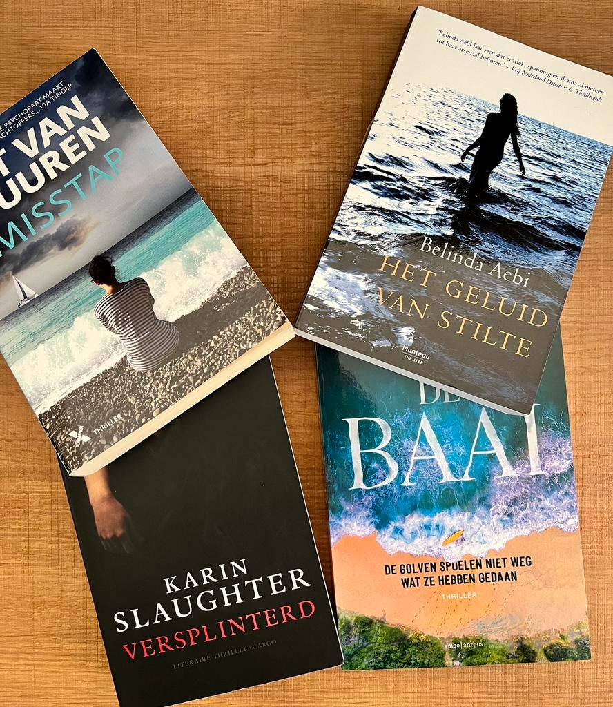4 lit thrillers Slaughter Reynolds Aebi Van Vuuren, Ophalen of Verzenden, Karin Slaughter