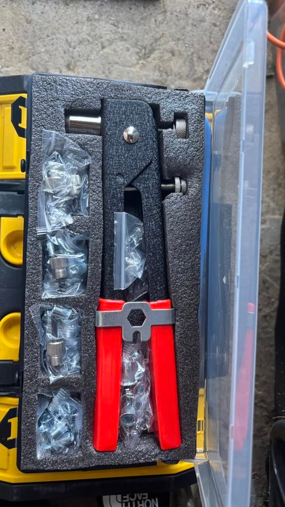 Pince à insert filetés, Bricolage & Construction, Enlèvement ou Envoi, Comme neuf