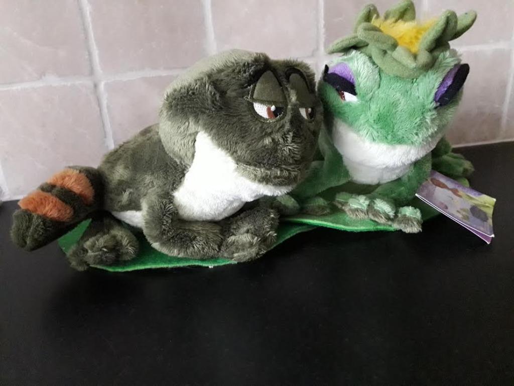 Nieuwe Disney knuffel Princess Frog, Ophalen of Verzenden, Nieuw, Knuffel