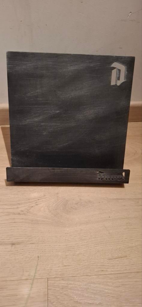 Duvel receptenhouder, Ophalen