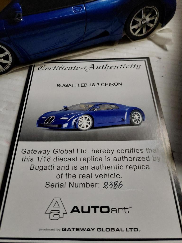 Autoart Bugatti Chiron, Hobby en Vrije tijd, Modelauto's | 1:18, Zo goed als nieuw, Auto, Autoart, Ophalen of Verzenden