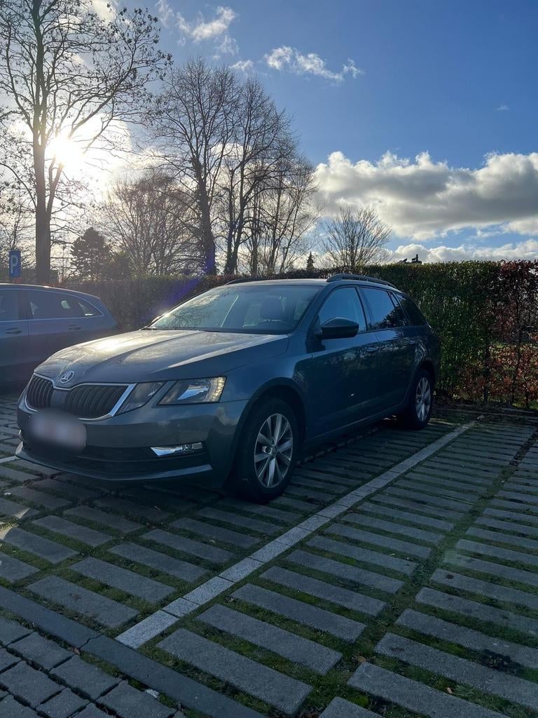 Skoda Octavia DSG model einde 2018, Autos, Achat, Euro 6, Noir, 5 portes