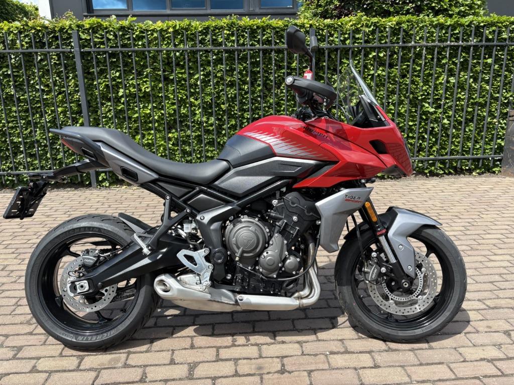 Triumph Tiger 660 Sport, Motoren, 3 cilinders, Meer dan 35 kW, Toermotor, 660 cc