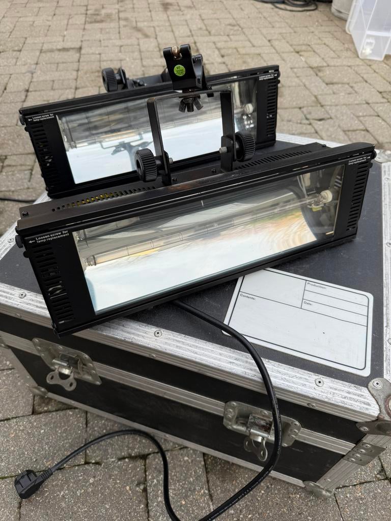 set van 2 Briteq BT Strobe 1500 stroboscopen, Muziek en Instrumenten, Ophalen, Zo goed als nieuw