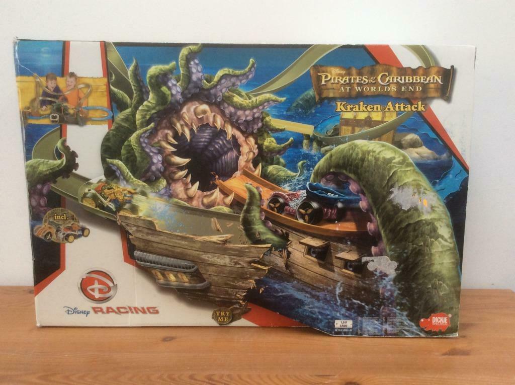 Kraken Attack - Pirates of the Caribbian - Disney Racing, Enfants & Bébés, Jouets | Circuits, Autres marques, Enlèvement, Manuelle