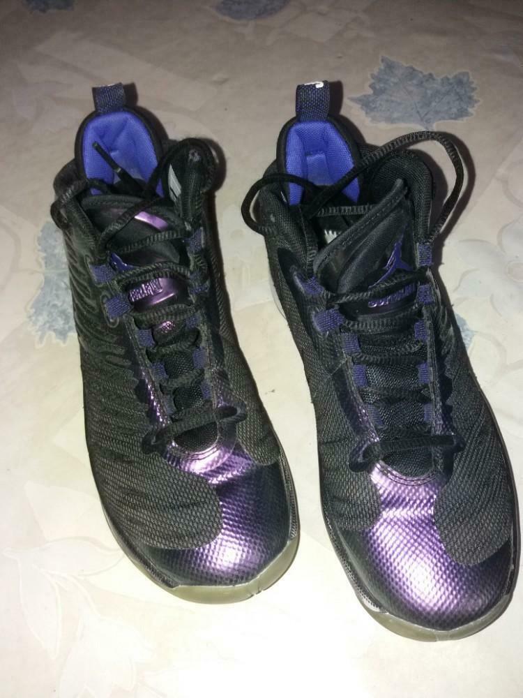 Basketschoenen Jordan  (Nike) mt 37.5, Kinderen en Baby's, Ophalen of Verzenden, Zo goed als nieuw