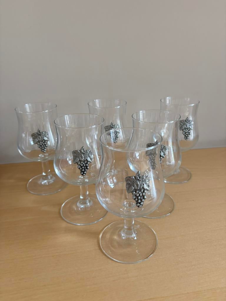 Coffret de 6 verres à vin à pied décors grappe de raisins, Enlèvement ou Envoi, Neuf