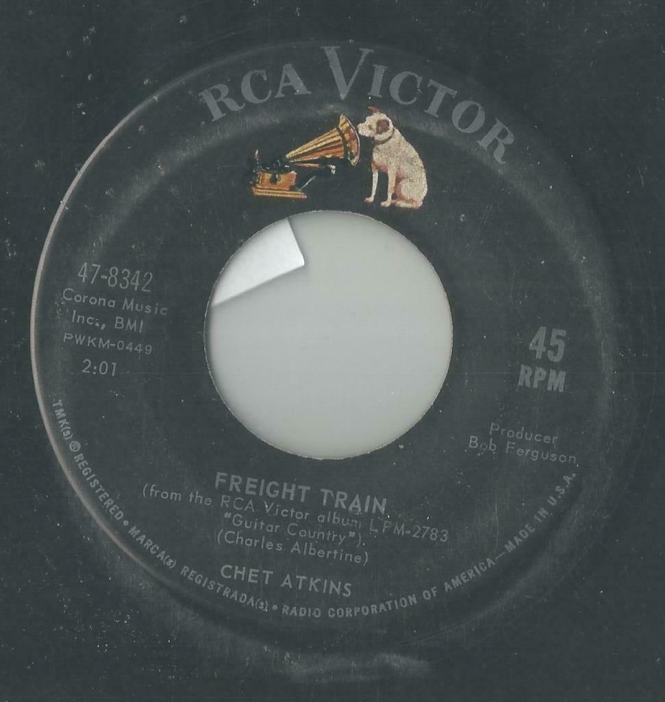 Chet Atkins – Freight train / Dobro – Single, Ophalen of Verzenden, Jazz en Blues