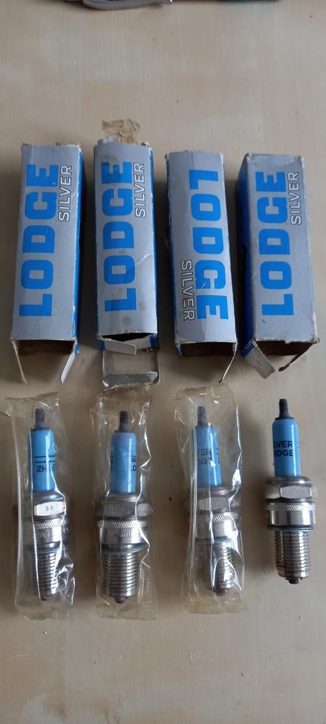 4 bougies Golden Lodge 2hl e Alfa Romeo neuves, Enlèvement ou Envoi, Neuf