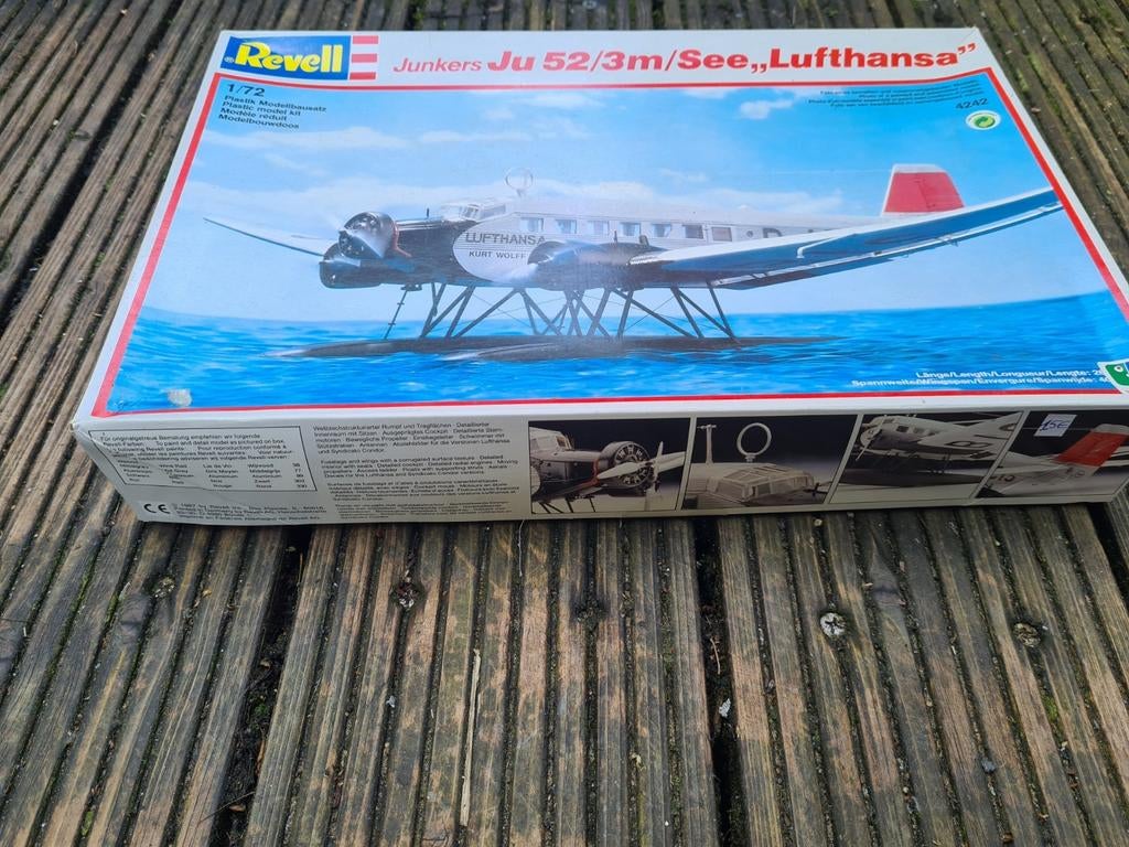 Revell Lufthansa 1/72, Ophalen of Verzenden, Zo goed als nieuw