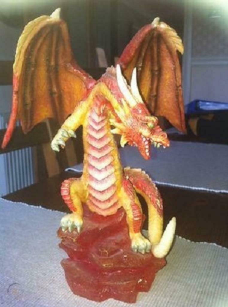 The Leonardo Collection  FULGRIM - DRAGON OF MIDDLE EARTH (, Enlèvement ou Envoi, Comme neuf, Animal