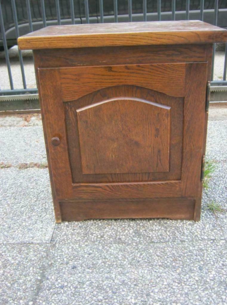 Verschillende nachtkastjes te koop, Ophalen, Gebruikt