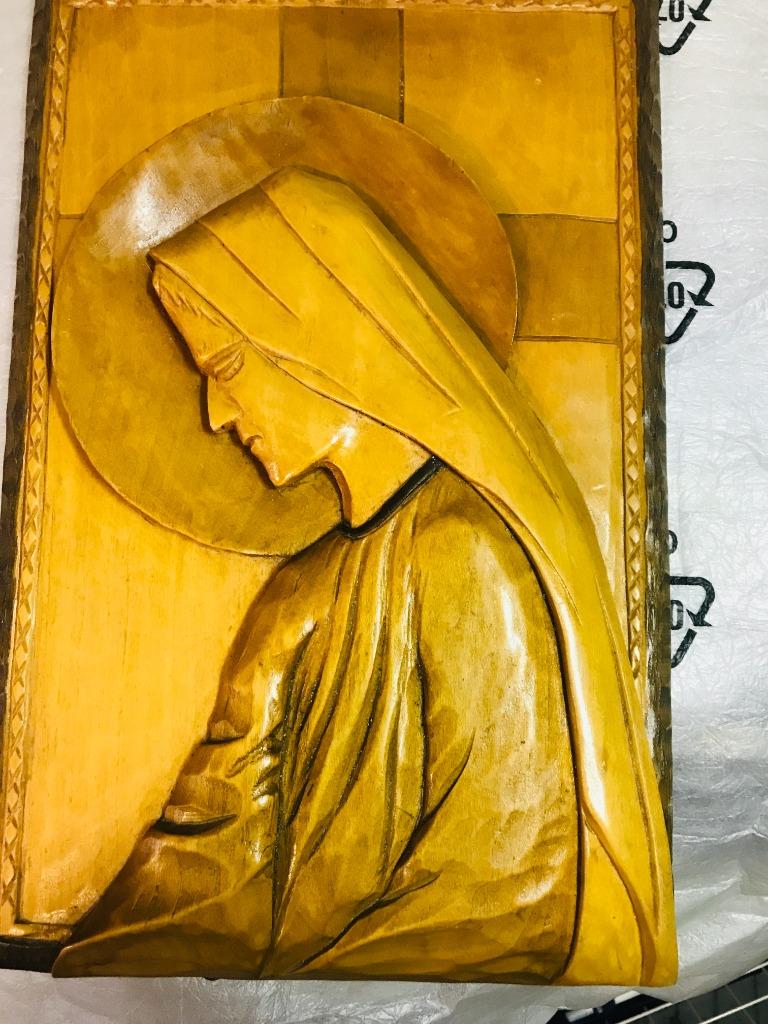vierges religieux relief, Enlèvement