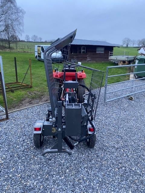 houtklover hzc power hs 30290 met heftafel hydraulisch 30ton, Articles professionnels, Machines & Construction | Travail du bois