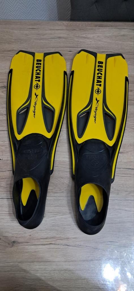 2 Beuchat X-Voyager duikvinnen maat 42-43, goede conditie, Ophalen, Zo goed als nieuw, Snorkelvinnen
