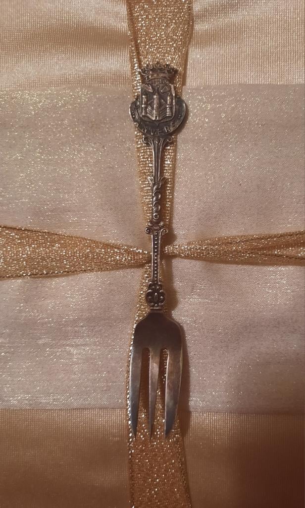 Fourchette à souvenirs, Enlèvement ou Envoi