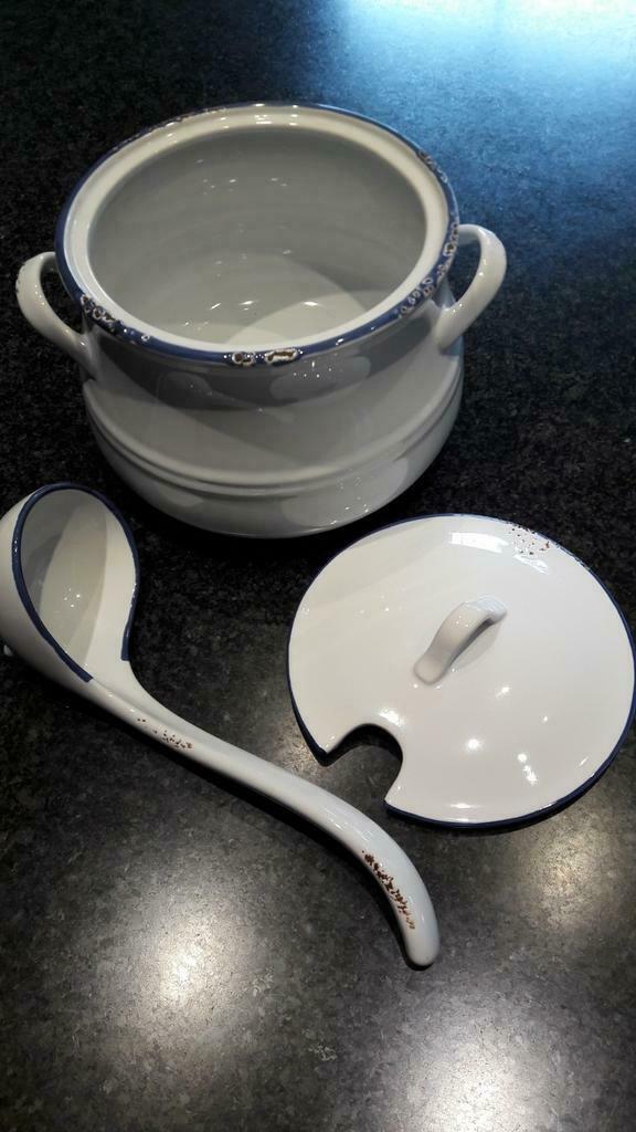 Emaille dekselpot met pollepel (zwaar), Ophalen of Verzenden