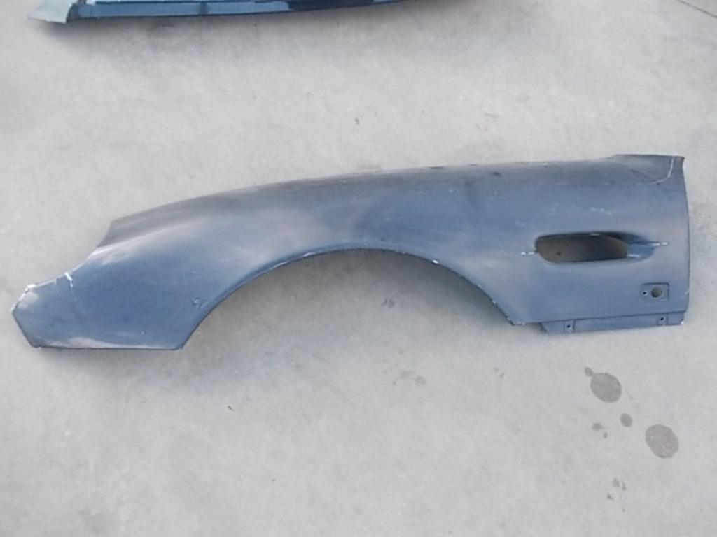 Spatbord linksvoor voor Aston Martin Db7, Auto-onderdelen, Gebruikt, Overige automerken, Voor, Ophalen of Verzenden