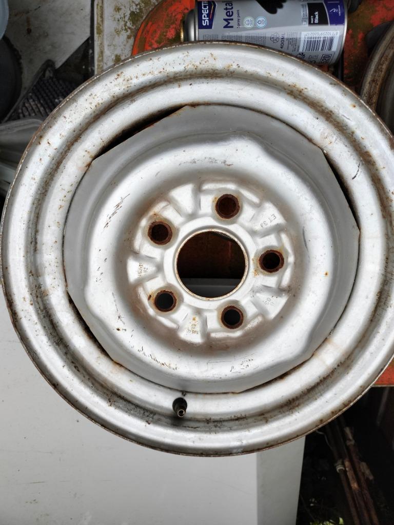 Aanhangwagen velg, Enlèvement