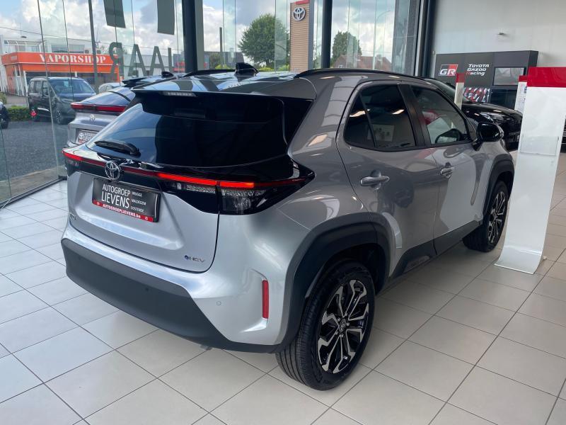 Toyota Yaris Cross Executive + Executive Pack 130, Achat, Euro 6, Autres couleurs, 5 portes