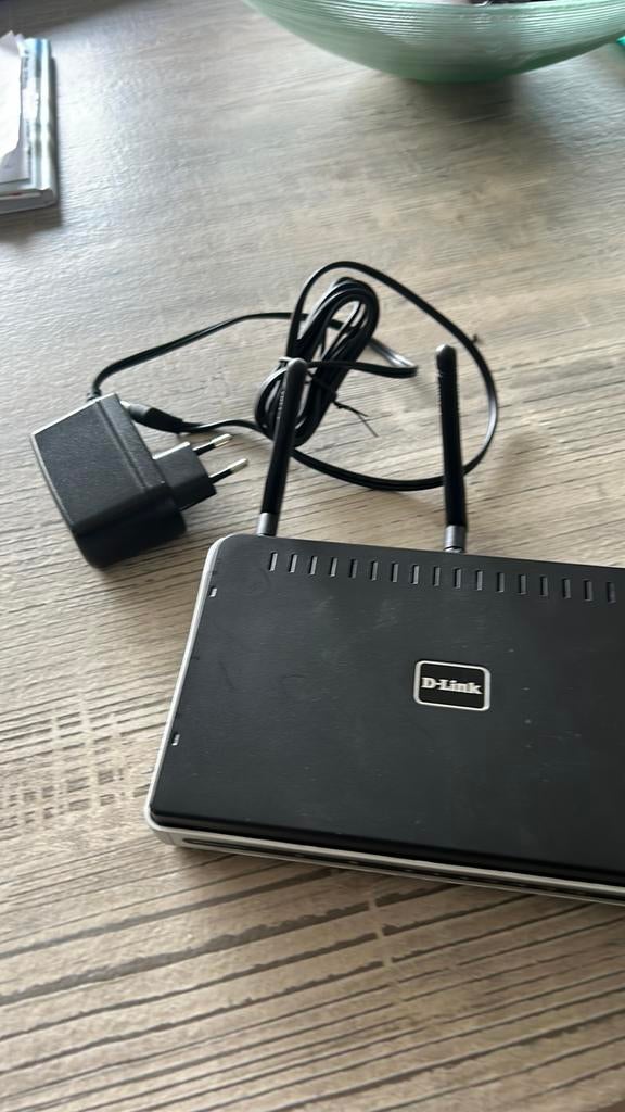 Dlink router DIR 635 met adapter, Informatique & Logiciels, Enlèvement ou Envoi, Comme neuf