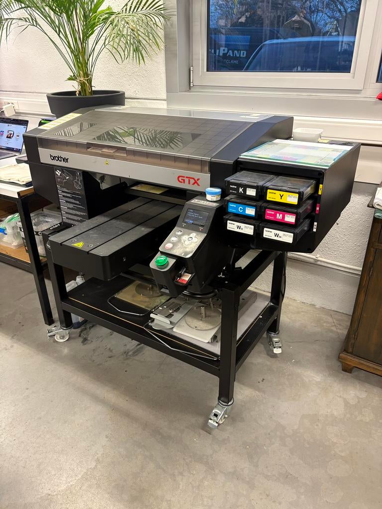 COMBI!!! Brother GTX-422 DTG-printer (2018) met pretreater, Computers en Software, Printers, Ophalen, Gebruikt, Printer, Overige technieken