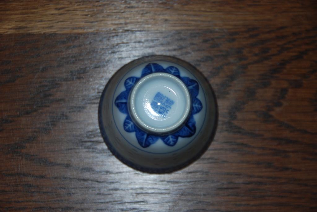 Collection Ancien petit bol chinois blanc et bleu porcelaine, Antiquités & Art, Enlèvement ou Envoi