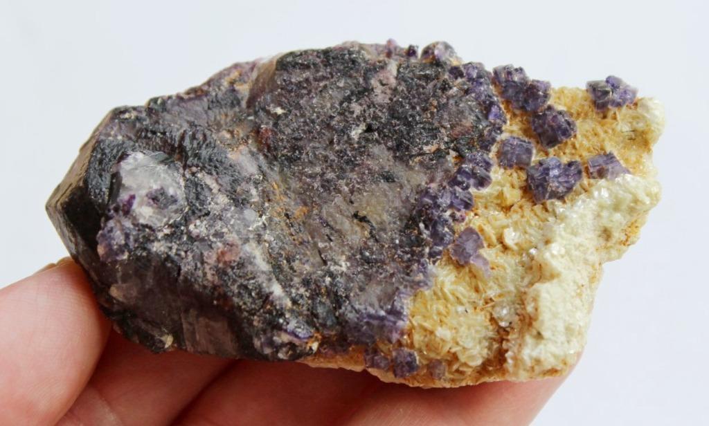 FLUORITE violette d'Erongo en NAMIBIE, Enlèvement ou Envoi, Minéral