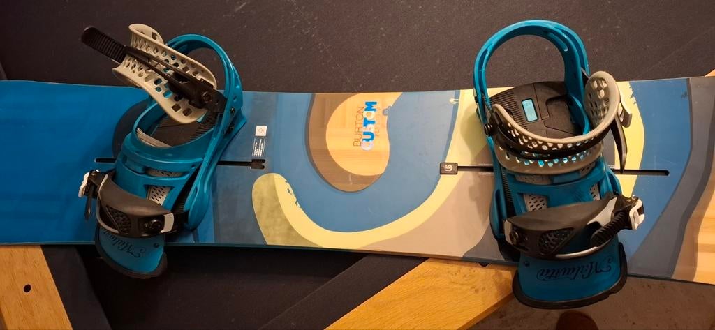 Snowboard, Enlèvement, Comme neuf, Fixations