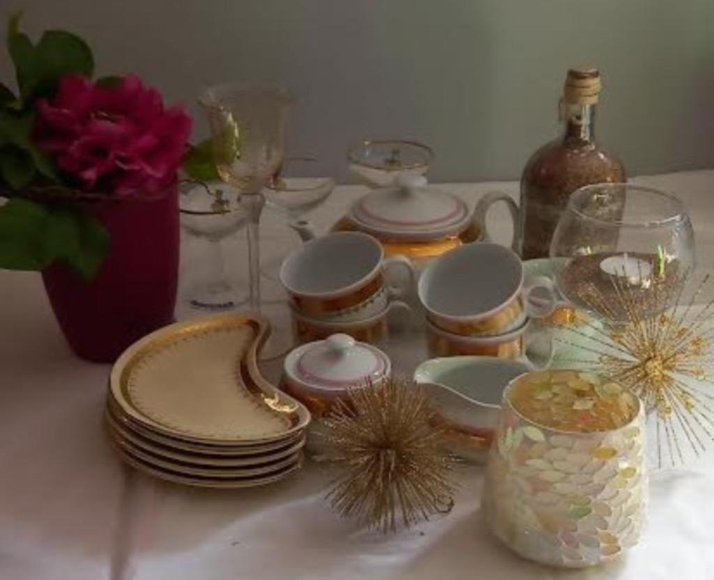koffieservies roos met gouden rand, Enlèvement ou Envoi, Comme neuf