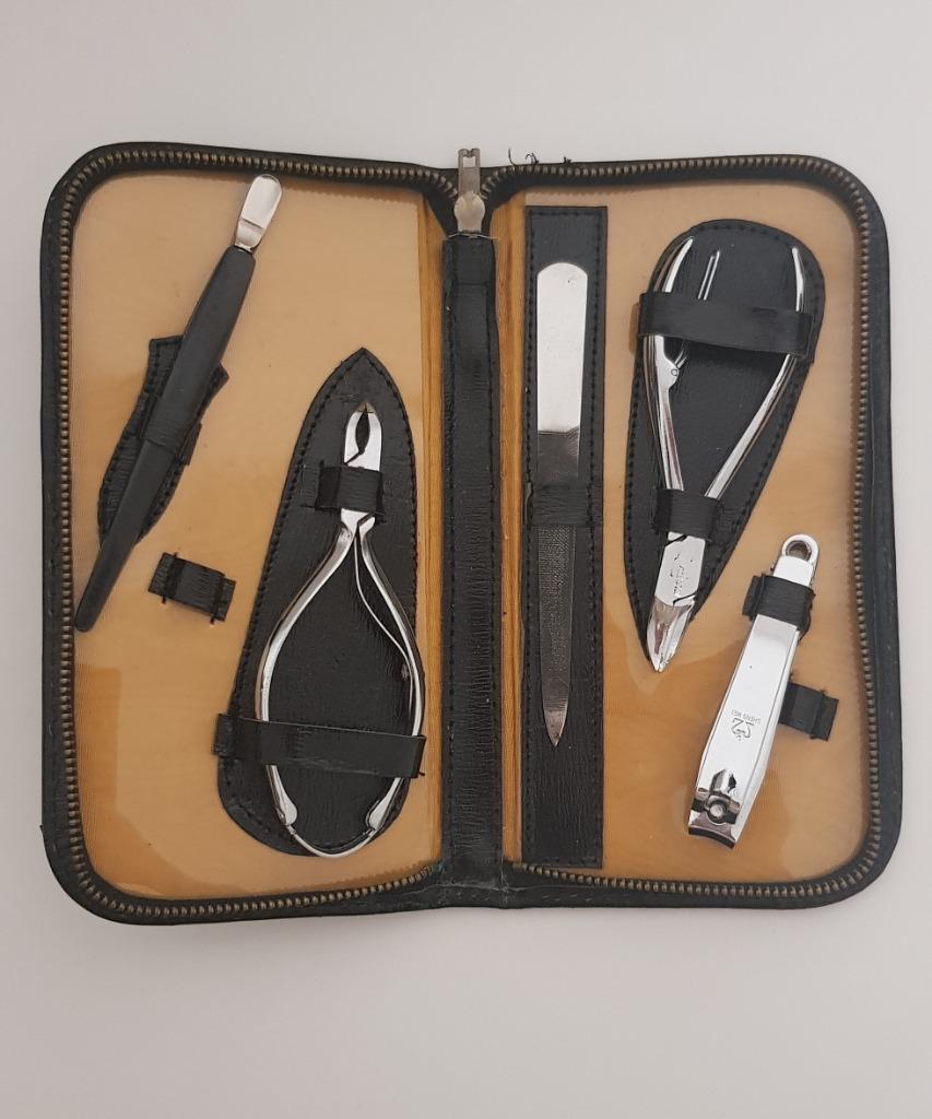 zwart lederen vintage etui manicure pedicure set nageletui, Ophalen of Verzenden, Gebruikt, Zwart, Softcase