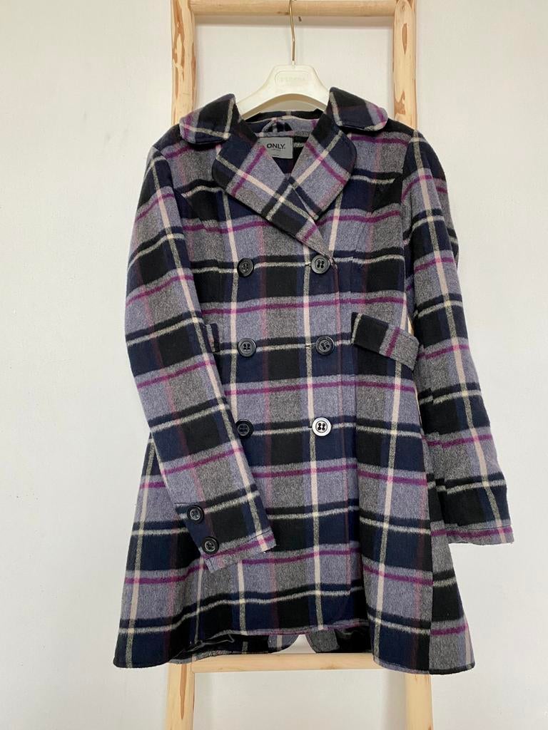 Manteau d'hiver à motif à carreaux taille M | Only, Enlèvement ou Envoi, Comme neuf, Taille 38/40 (M), Autres couleurs