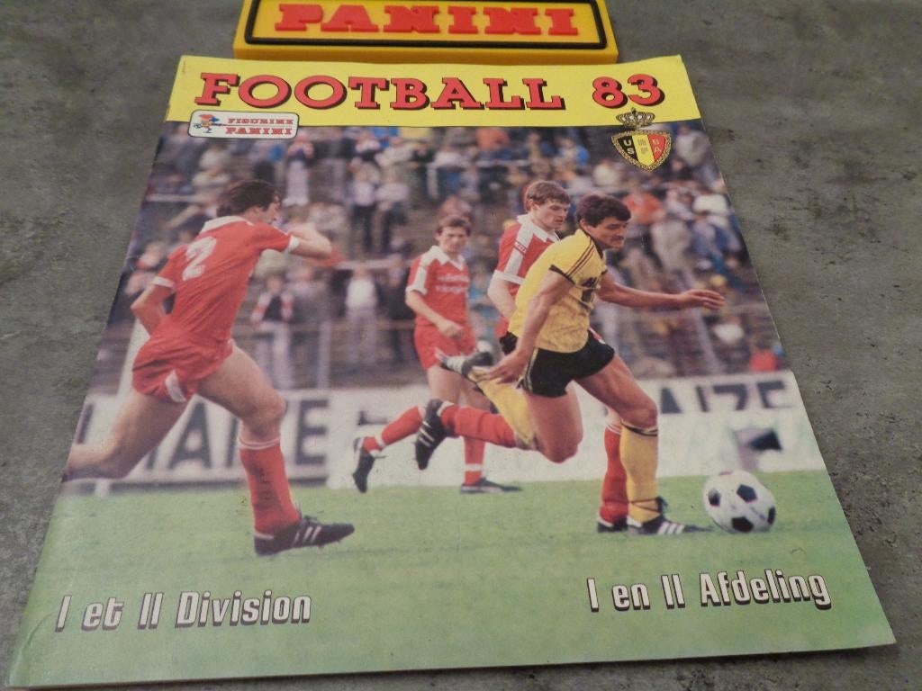 PANINI STICKER ALBUM VOETBAL FOOTBALL 83 anno 1983 volledig, Verzenden, Sticker