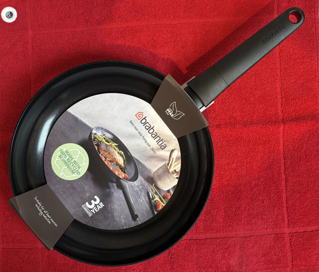 Brabantia braadpan 28 cm. Inclusief inductie. Splinternieuw., Ophalen of Verzenden, Keramische plaat, Koekenpan of Braadpan, Nieuw